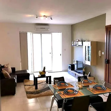 דירה Let Me Host -sliema Waterfront