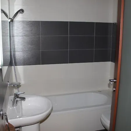 Let Me Host -sliema Waterfront סליאמה