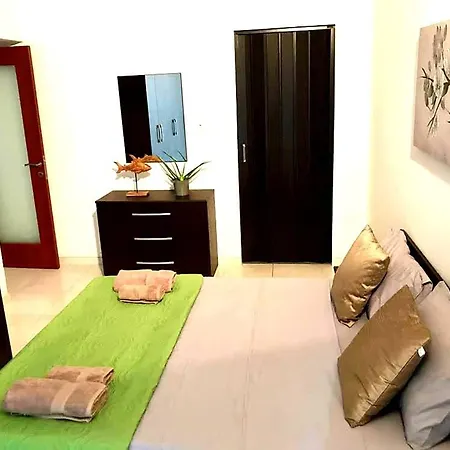 Lejlighed Let Me Host -sliema Waterfront