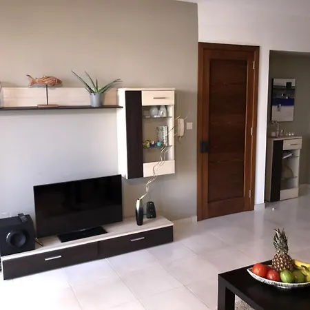 Let Me Host -sliema Waterfront Apartamento *