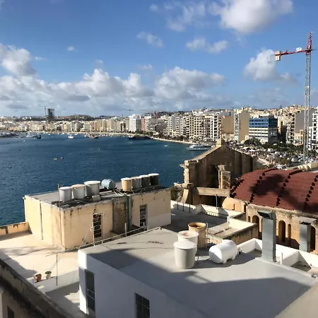Apartamento Let Me Host -sliema Waterfront Sliema